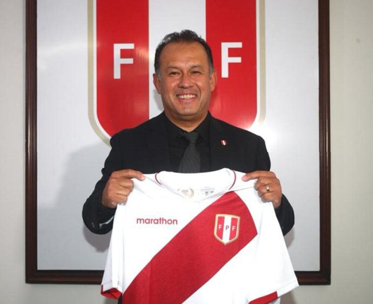 Juan Reynoso: "La selección peruana peleará los primeros puestos de las eliminatorias"