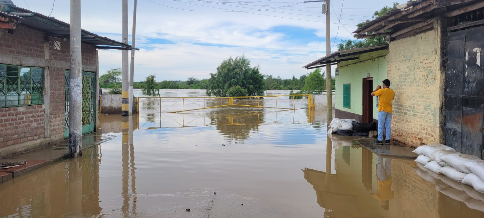 Perú: lluvias dejan 65 fallecidos, 128 heridos, 9423 damnificados y más de 65,000 afectados