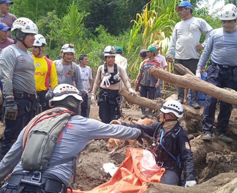 Piura: hallan cuerpo de menor que desapareció tras los deslizamientos en Canchaque