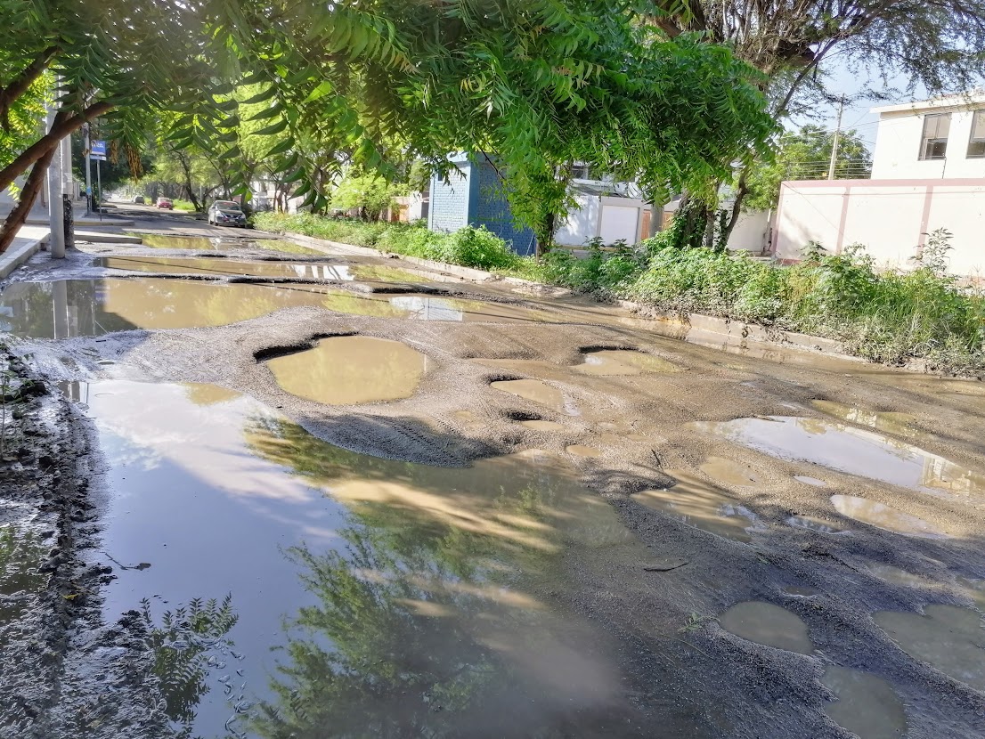 ¿Piura Bonita? Así terminó la Av. Las Casuarinas tras las lluvias, pese a promesa de “usar la mejor tecnología”