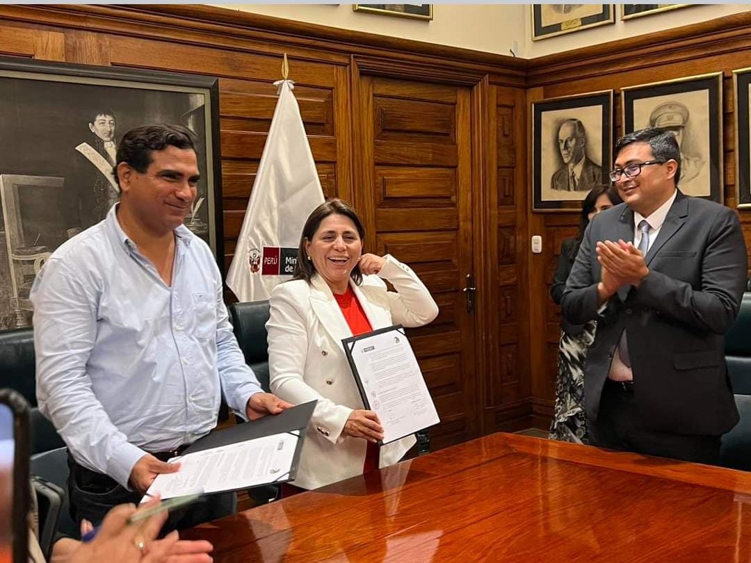 Piura: Firman adenda para iniciar proyecto de hospital de Alta Complejidad