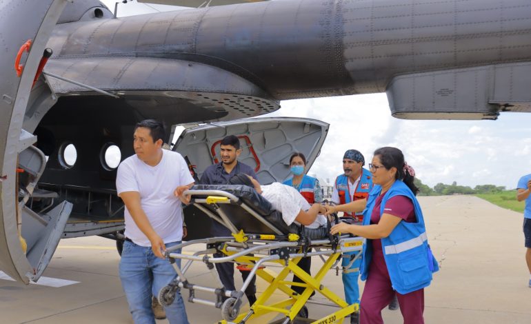 Piura: trasladan a tres gestantes de alto riesgo a Hospital Cayetano Heredia por puente aéreo