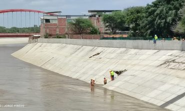 Contratista interviene en reparación de losa en defensas del río Piura
