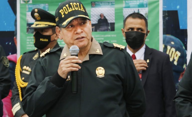 Comandante general de PNP reconoce que algunos policías alquilan armas a criminales
