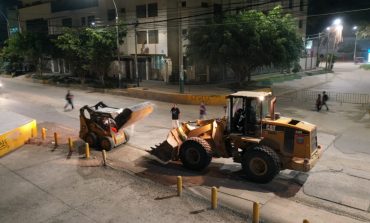 Piura: limpian avenida Grau con barredora mecánica