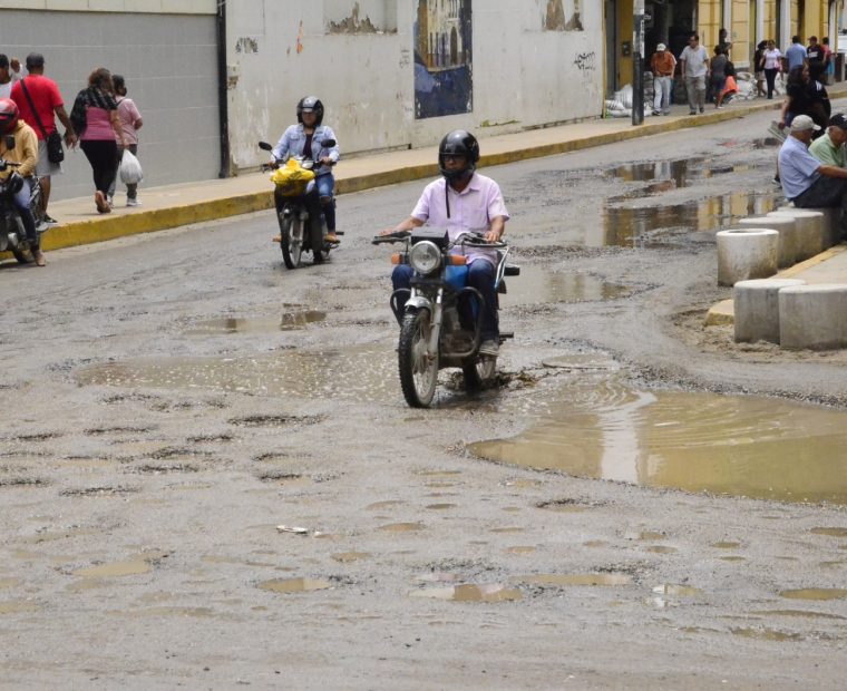 Piura: perito intervendrá 32 puntos críticos de calles afectadas por lluvias