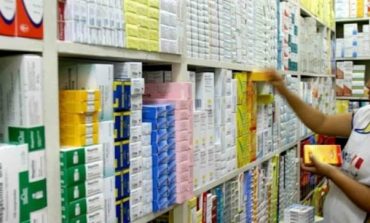 ¡Abusivos! Farmacias se aprovechan de necesidad de pacientes con dengue y duplican precios de medicamentos en Piura