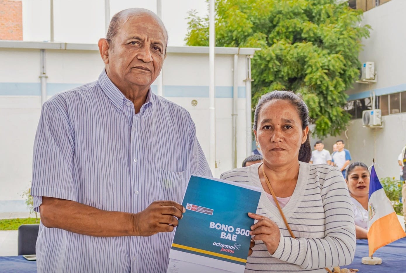 Piura: 80 familias reciben bono de 500 soles para alquiler de una vivienda