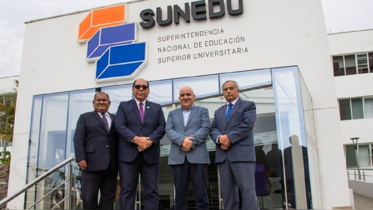 Denuncian irregularidades en la elección del jefe de la Sunedu