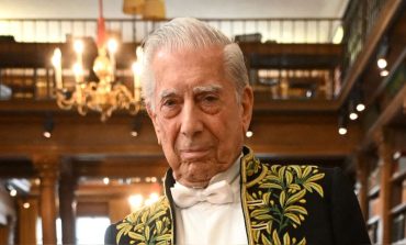 Mario Vargas Llosa superó la COVID-19 y recibió el alta médica