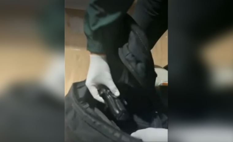 Lima: Dos escolares fueron detenidos por tener armas de fuego dentro de sus mochilas