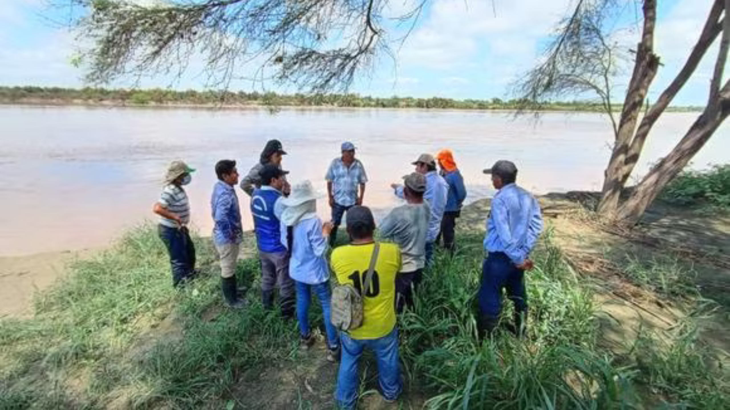 Dos escolares mueren ahogados en el río Piura