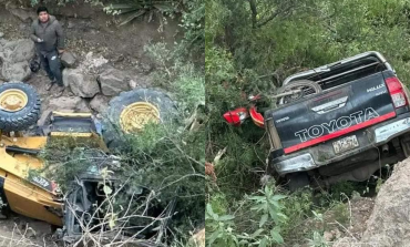 Dos vehículos caen a un abismo en la carretera Sondorillo-Huancabamba