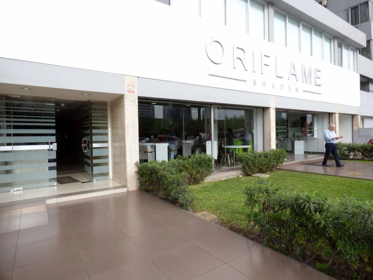 Oriflame atrapa a múltiples generaciones en la ola del emprendimiento