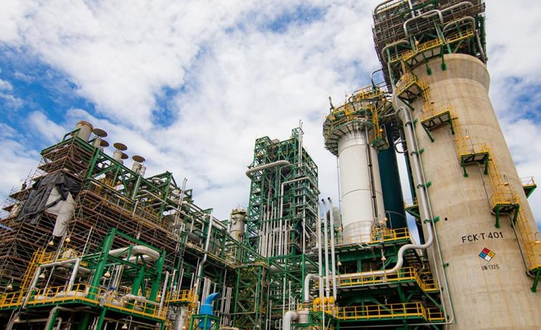 Refinería de Talara permitiría bajar precios de combustibles en las próximas semanas