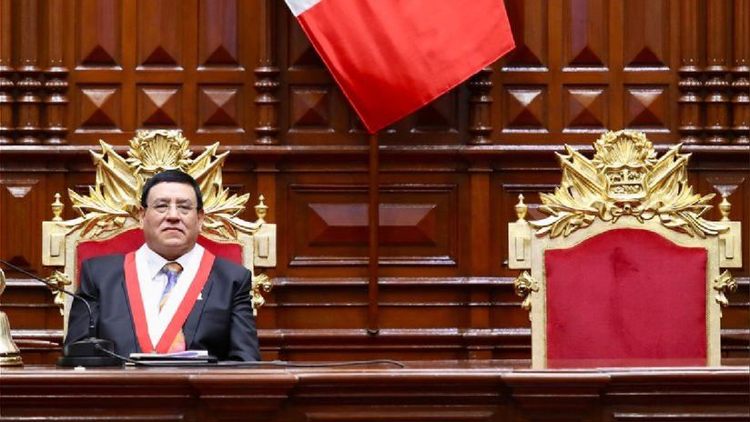 Alejandro Soto dice que se pondrá a disposición de la Comisión de Ética: “No me aferro al cargo”