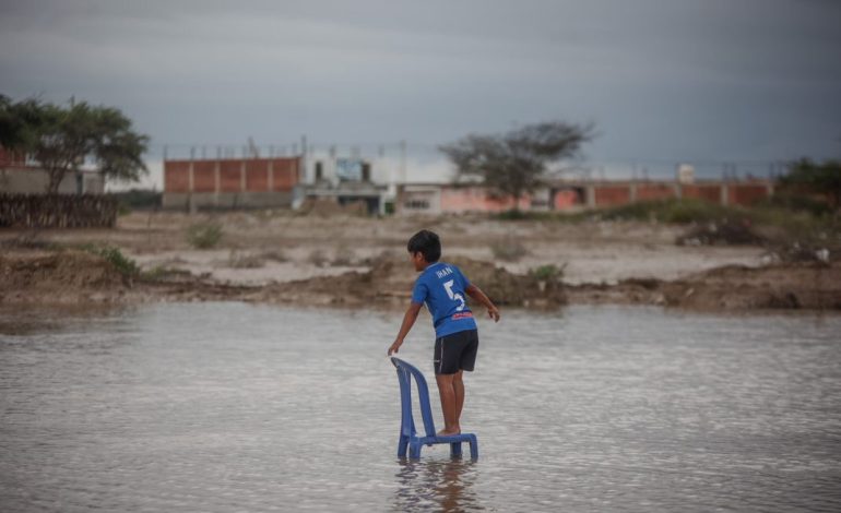 Perú: Unicef inicia transferencias monetarias a 284 familias vulnerables afectadas por ciclón Yaku