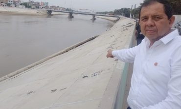 Decano del Colegio de Ingenieros: “Las defensas ribereñas del río Piura se pueden caer como un castillo de naipes”
