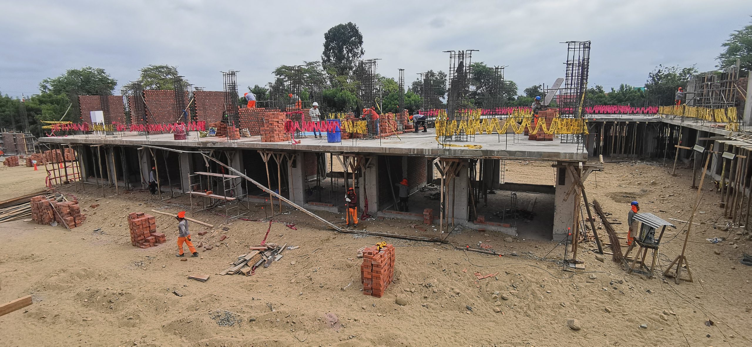 Alertan deficiencias de construcción en rehabilitación de colegio de Chulucanas de más de S/ 35 millones
