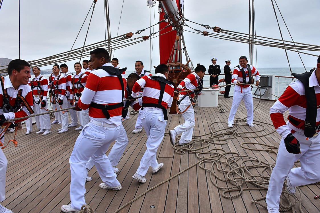 Buque Escuela a Vela B.A.P. “Unión” arribó a la isla de Guam en el Pacífico occidental