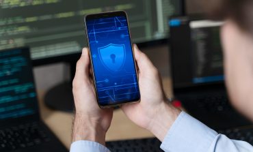 Cuatro consejos para proteger a tu celular de ataques maliciosos