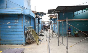 Piura: realiza trabajos de mantenimiento en mercado San Miguel ante pronóstico de lluvias