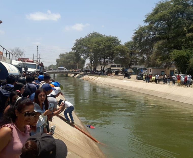 Piura: Encuentran el cuerpo de una mujer ahogada en canal Biaggio Arbulú