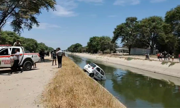 Piura: hombre muere al caer con su vehículo al canal Biaggio Arbulú