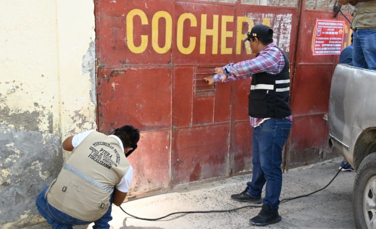 Piura: cierran con soldadura cochera por no acatar medida temporal de clausura