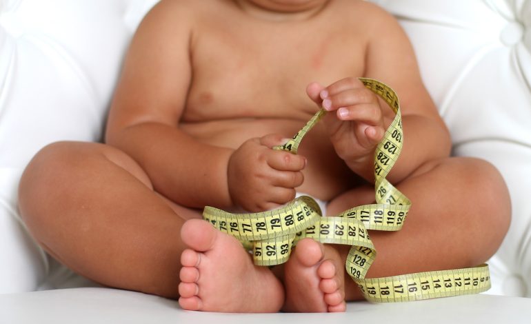 Nutricionistas alertan sobre disminución de lactancia y aumento de obesidad infantil