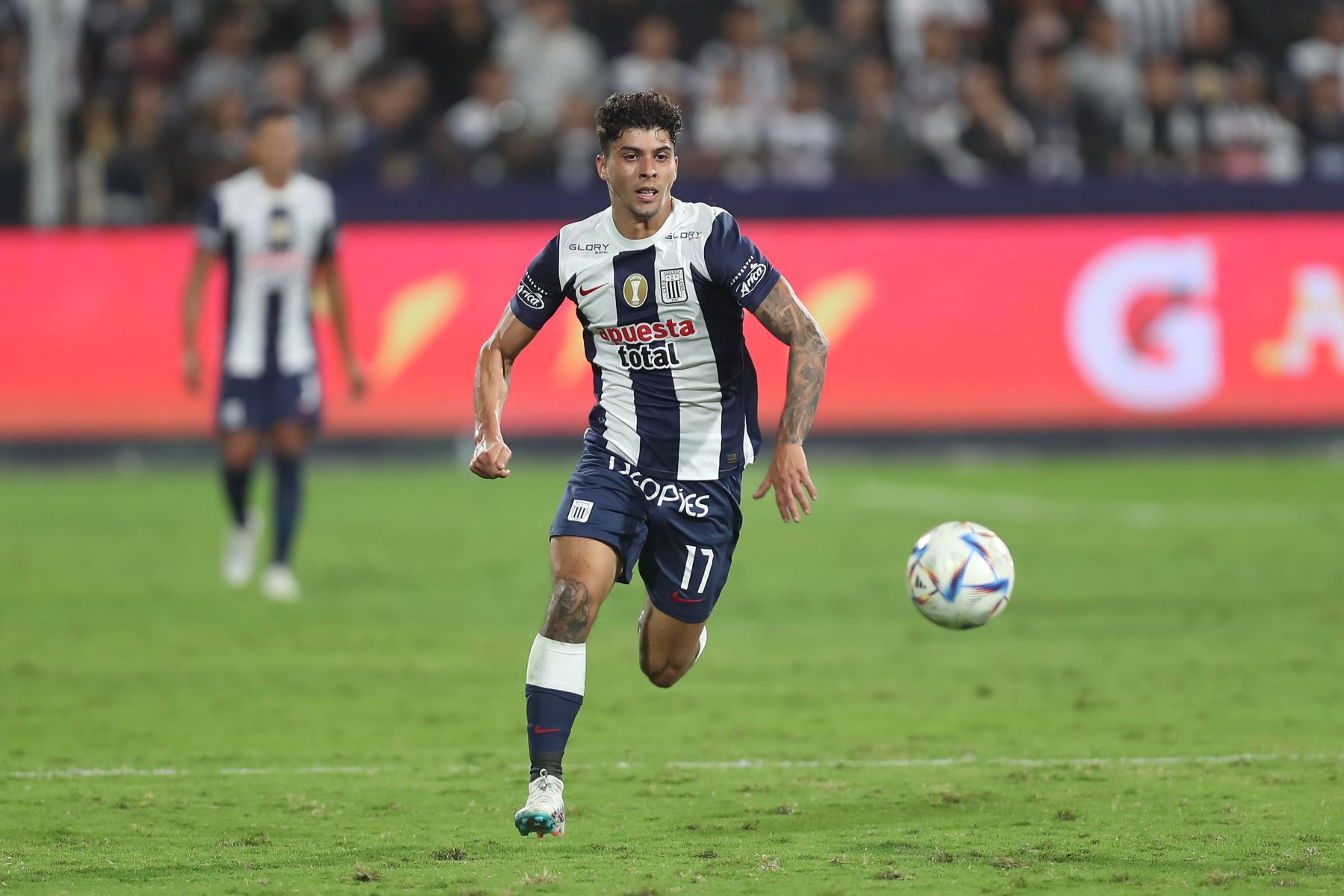 Selección peruana: Franco Zanelatto y Jairo Concha son novedades en la convocatoria