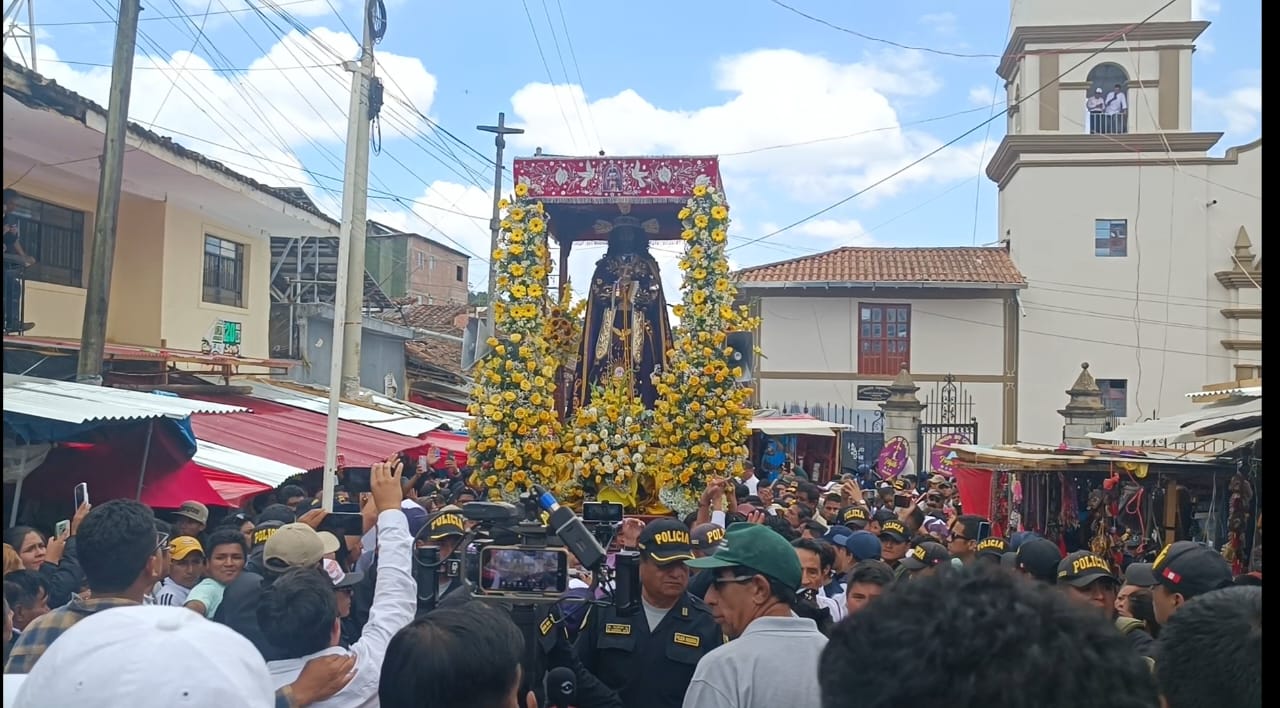 Mas de 100 mil visitantes recibió la Santa tierra de Ayabaca en festividad del Señor Cautivo