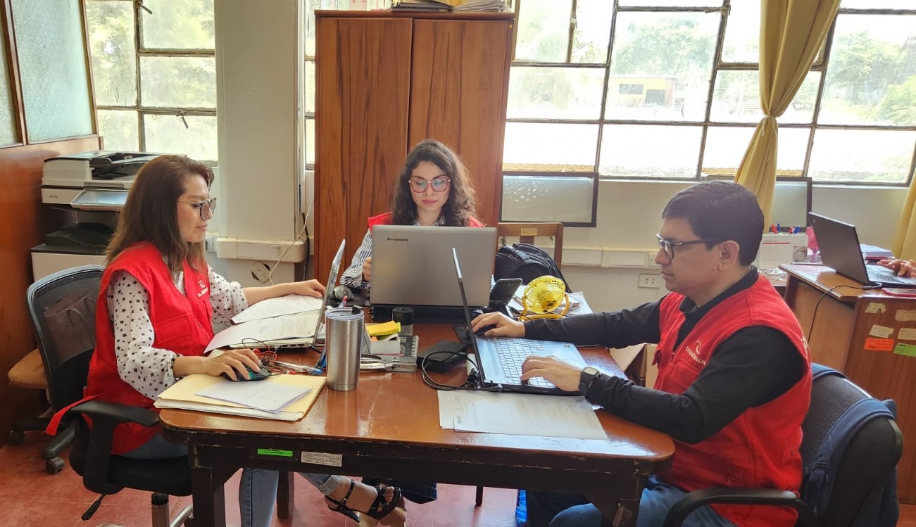 Advierten posible favorecimiento a postor con contrato de más de S/ 2.7 millones para capacitación docente