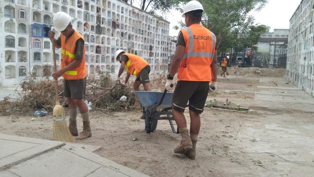 Piura: retiran 49 toneladas de basura de cementerios Metropolitano y San Teodoro