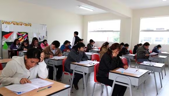Minedu confirma aumento de sueldo, CTS y bono para docentes en mes de noviembre