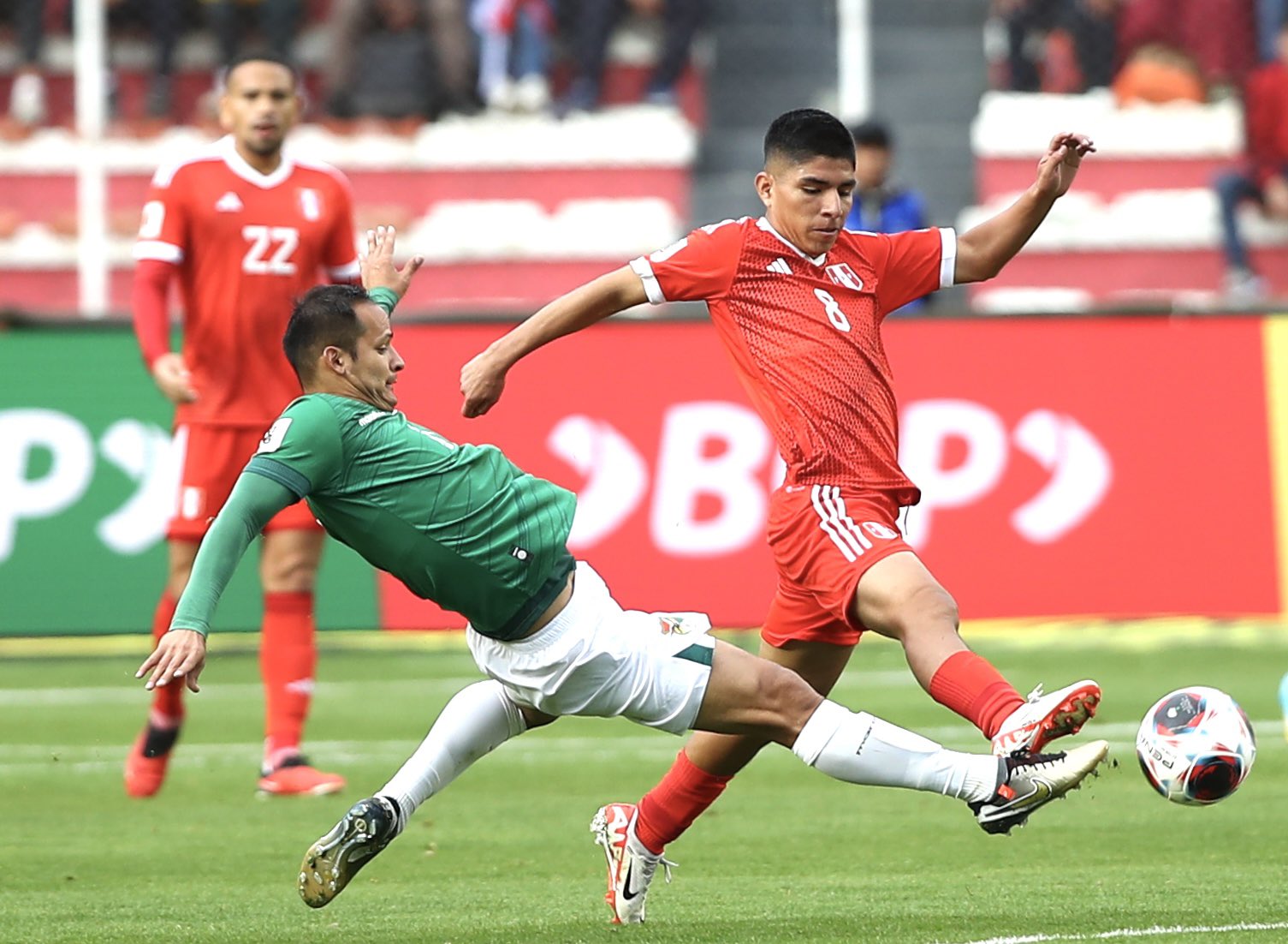 Perú cae 2-0 ante Bolivia en La Paz por las Eliminatorias 2026