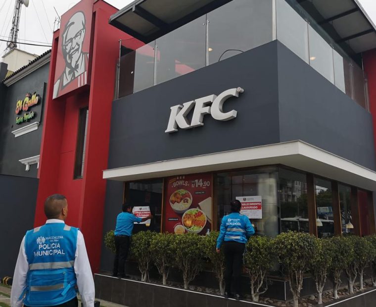 Indecopi: multan a KFC con más de S/ 64 mil por discriminar a cliente