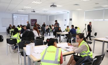 Cien jóvenes profesionales y estudiantes elaboran propuestas de innovación digital en Hackatón nacional