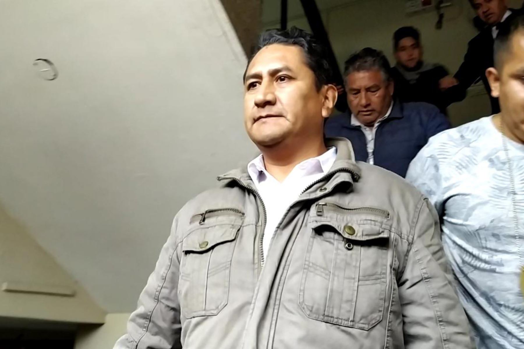 Jaime Villanueva mencionó coordinación con Vladimir Cerrón para inhabilitar a Zoraida Ávalos