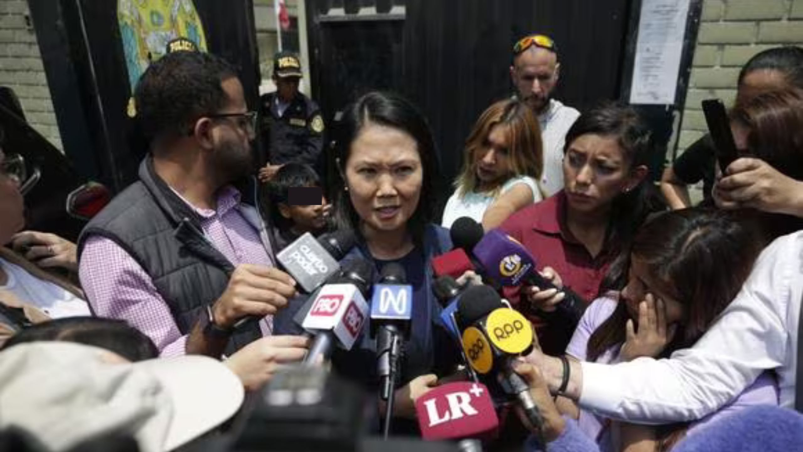 Keiko Fujimori: “El Tribunal Constitucional debe ejecutar su fallo”