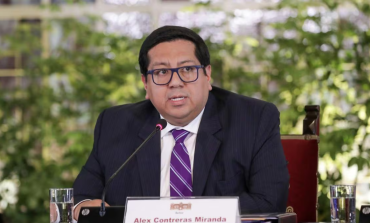 Ministro Contreras no niega haber pensado en dejar cargo pero aclara que “no hubo renuncia formal”