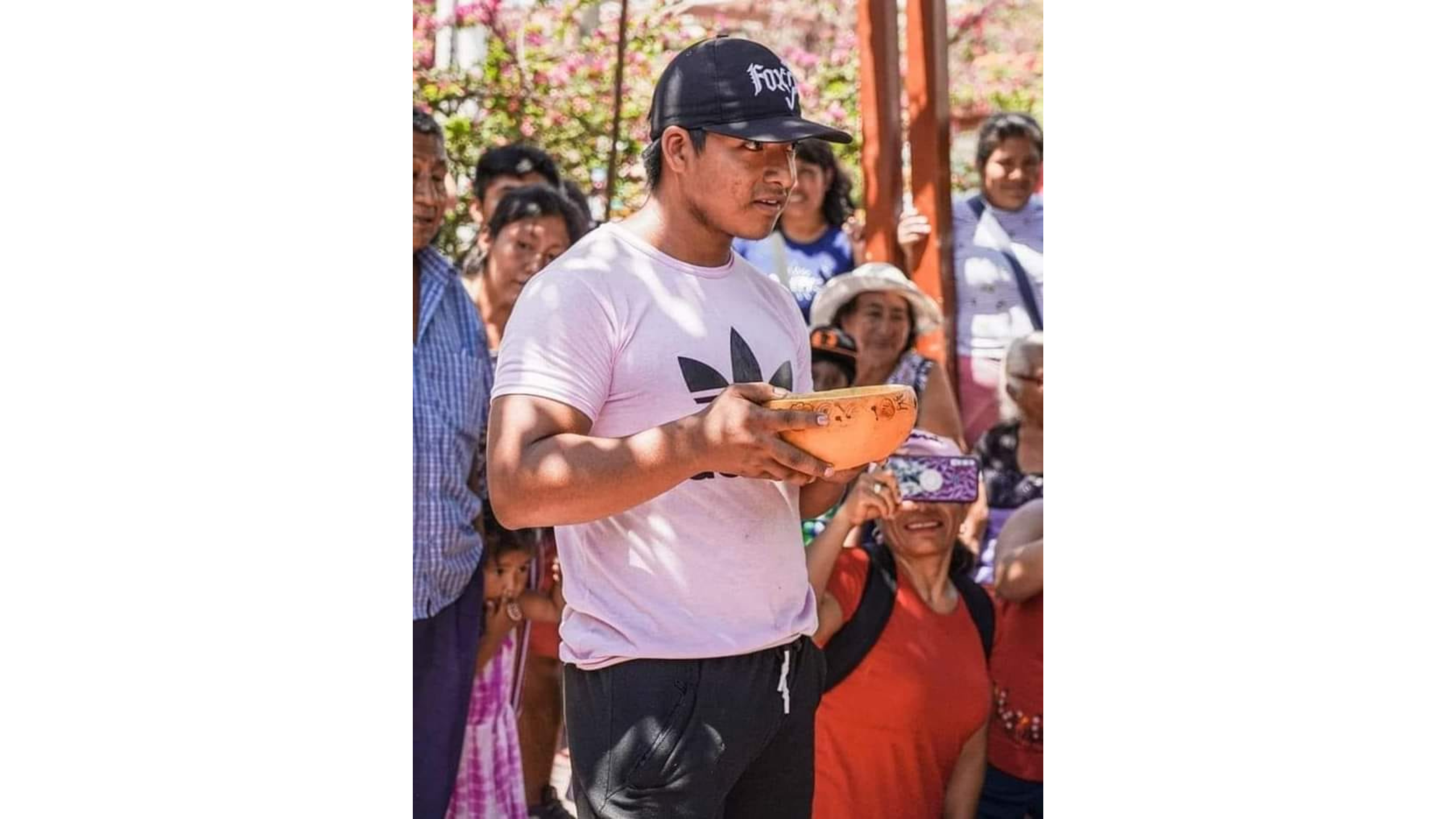 Piura: Carlos Aquino se corona como el mejor bebedor de chicha de jora