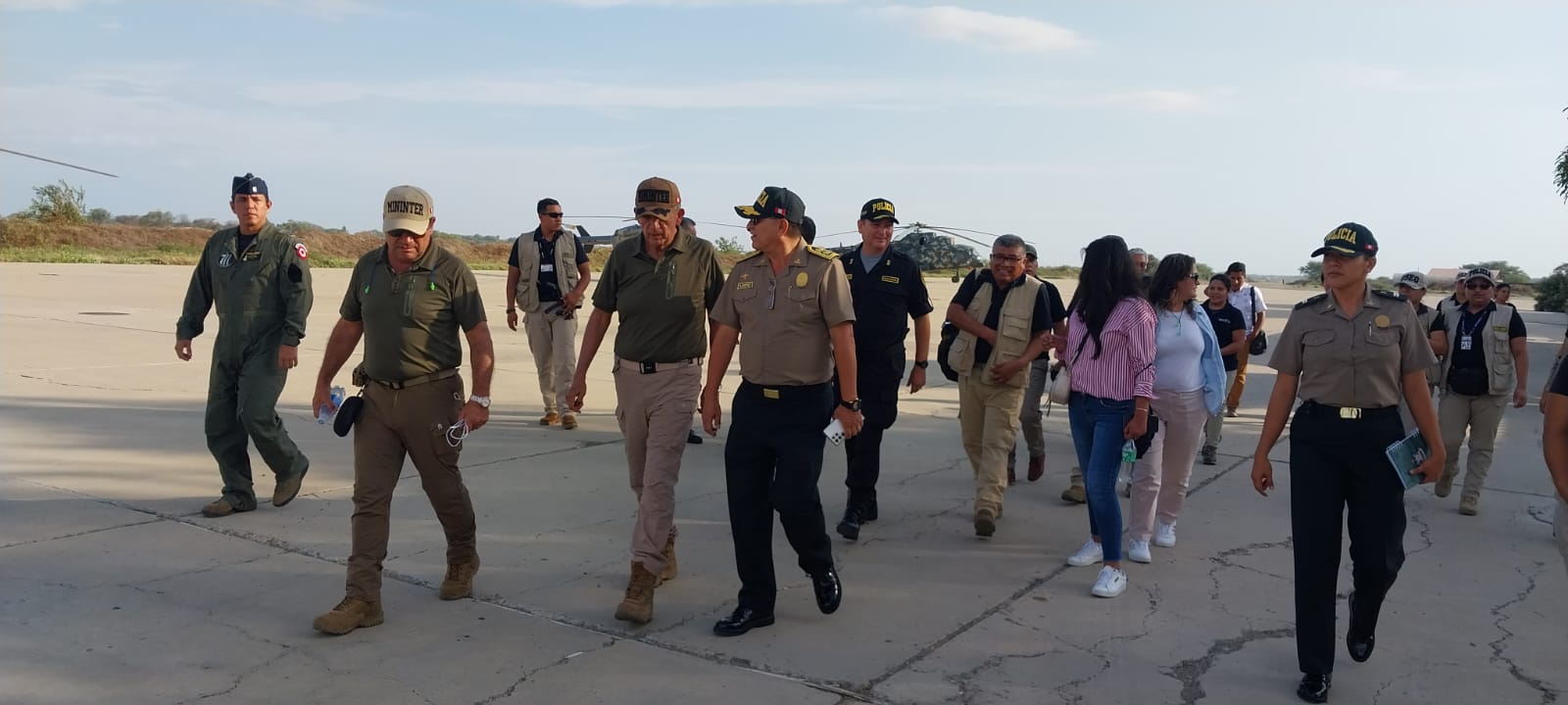 Ministro del Interior supervisó puestos fronterizos