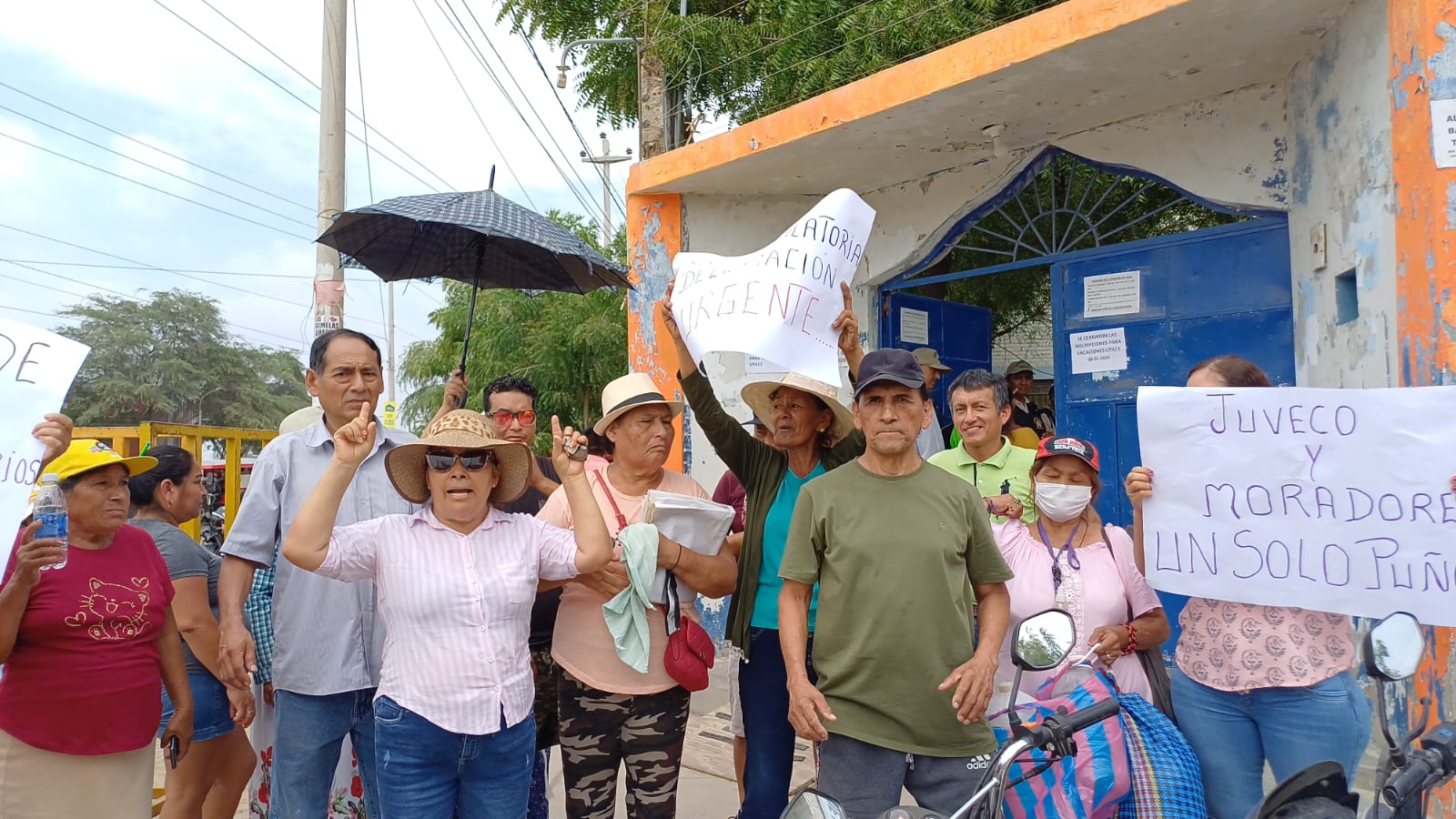 Piura: moradores del A.H Micaela Bastidas protestan por obra