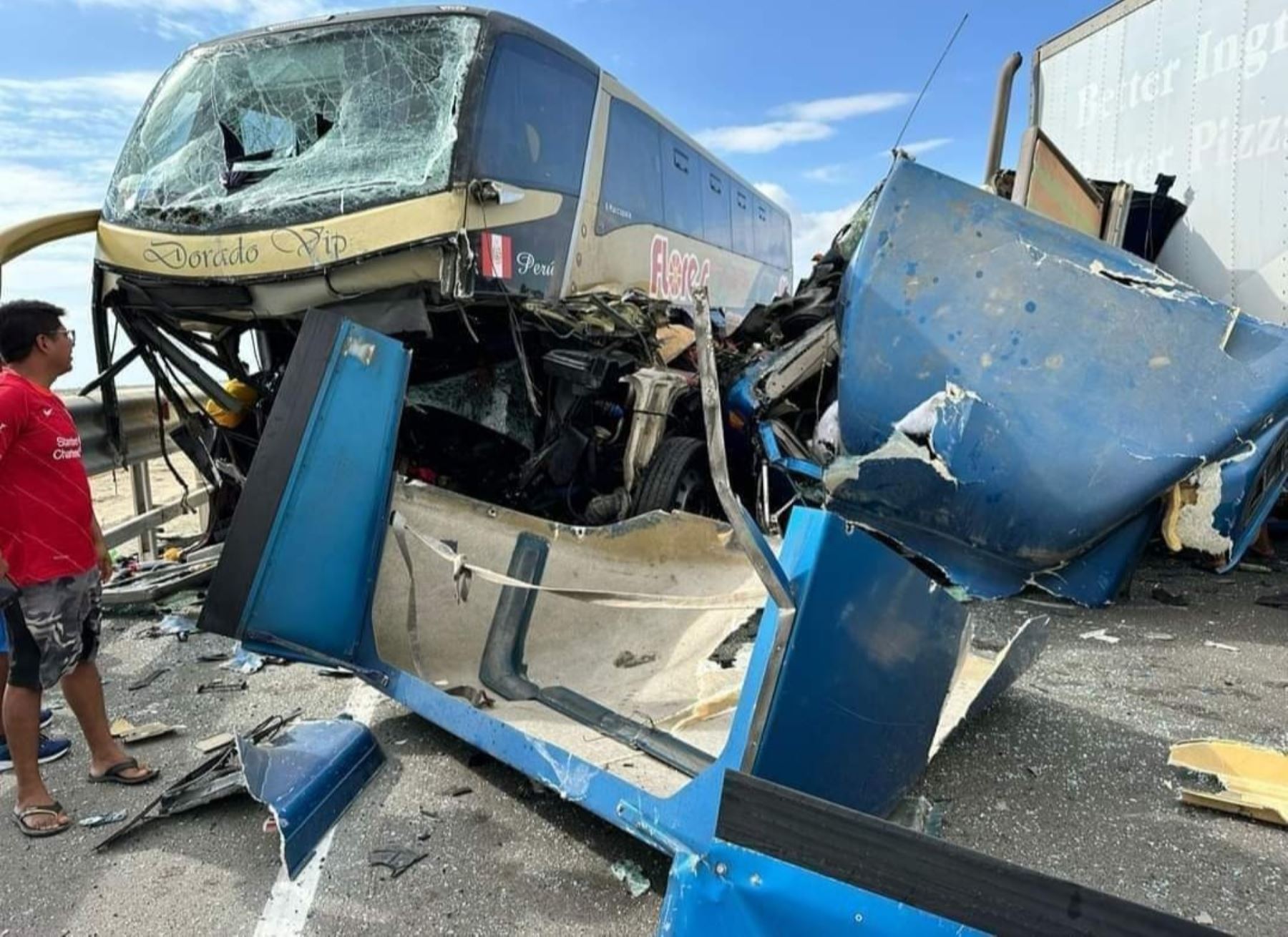 Amputarán una pierna a niño que perdió a su padre en trágico accidente