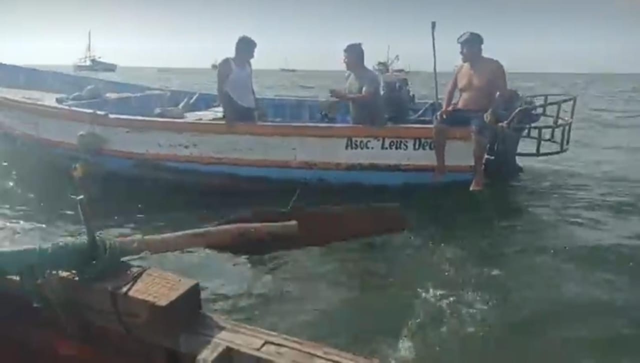 Sechura: un ahogado y otras tres personas son recatadas en la playa Chulliyachi
