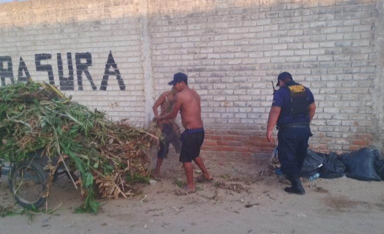 Serenazgo de Piura interviene a ciudadanos que arrojaban desmonte en vía pública