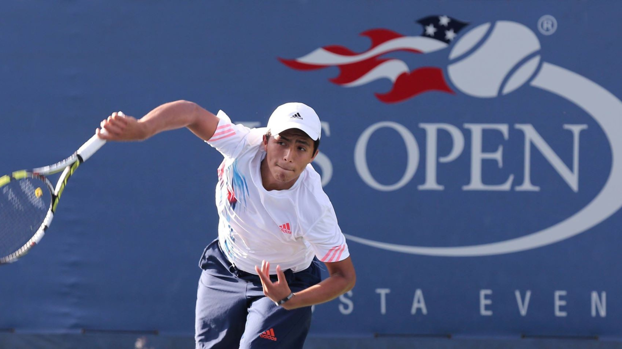 Bryan Panta encabeza Torneo de Tenis Nacional en Piura junto a Estrellas del Deporte