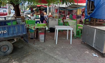 Piura: Comerciantes informales bloquean veredas y pistas de Mercado Anexo y playa de estacionamiento