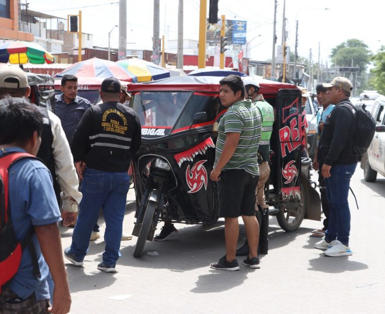 Municipalidad Provincial de Piura multa y retiene nueve mototaxis por falta de documentación